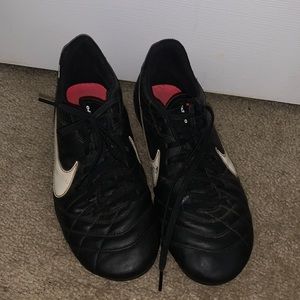 Used, Soccer Cleats from NIKE